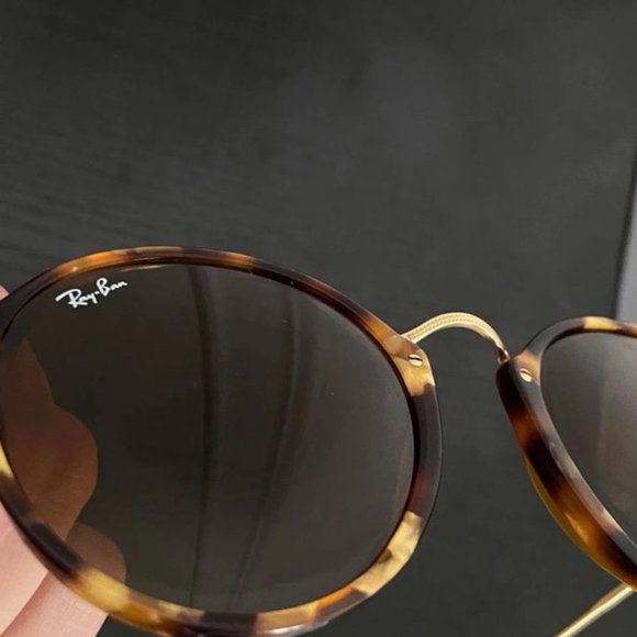 Ray-Ban Rb2447 main image 4